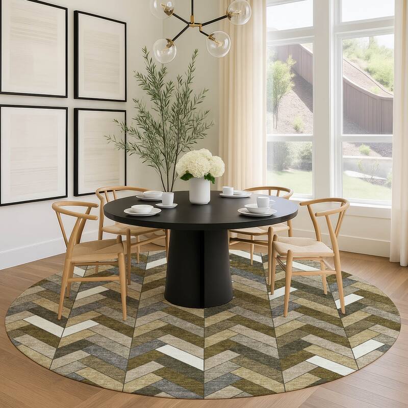 Machine Washable Indoor/ Outdoor Modern Chevron Chantille Rug