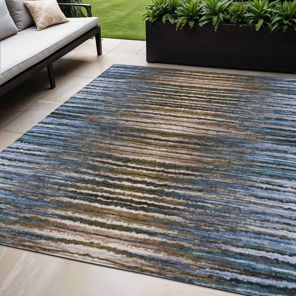 HomeRoots Striped Traditional Rectangle Outdoor Rug