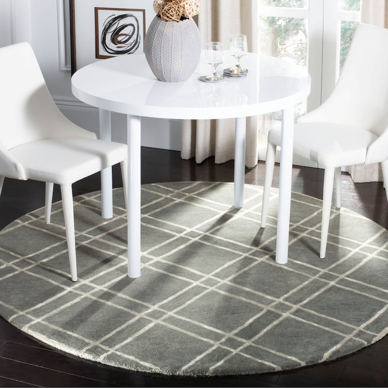 SAFAVIEH Handmade Himalaya Beadwork Modern Wool Rug - 6' Round - Dark Grey/Ivory