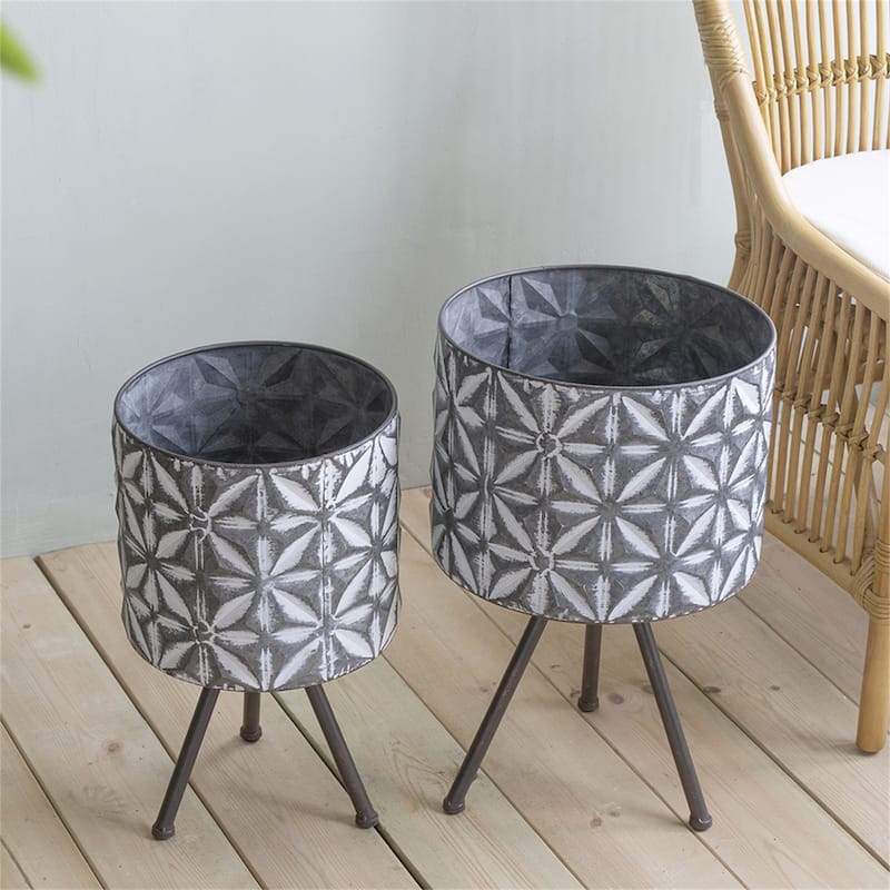 Set of 2 Metal Round Galvanized Grey Farmhouse Planter