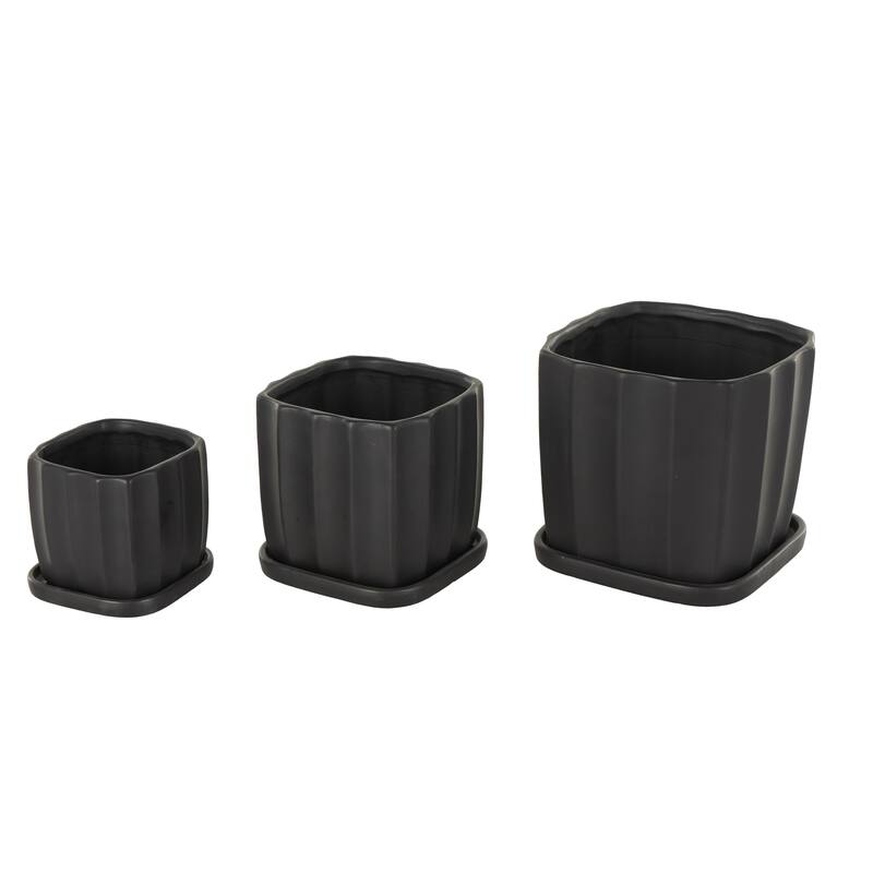Black or White Ceramic Ribbed Indoor Outdoor Planter with Attached Saucer (Set of 3)