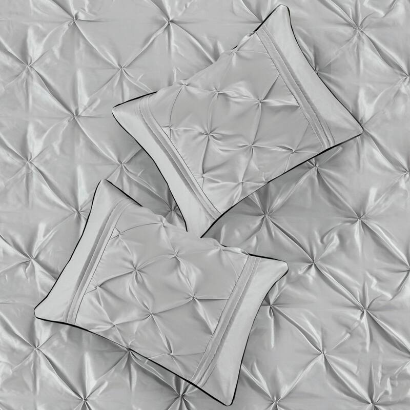 GDF Studio - Laurel 7-Piece Tufted Comforter Set with Decorative Pillows