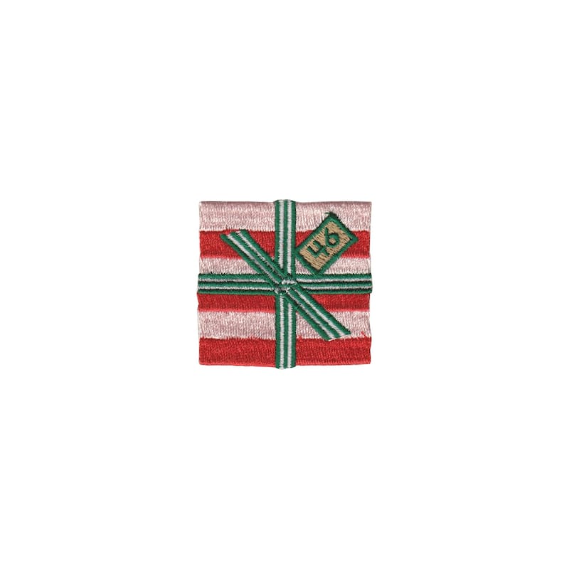 Tervis Festive Christmas Holiday Package 46 Made in USA Double Walled Insulated Travel Tumbler, Classic