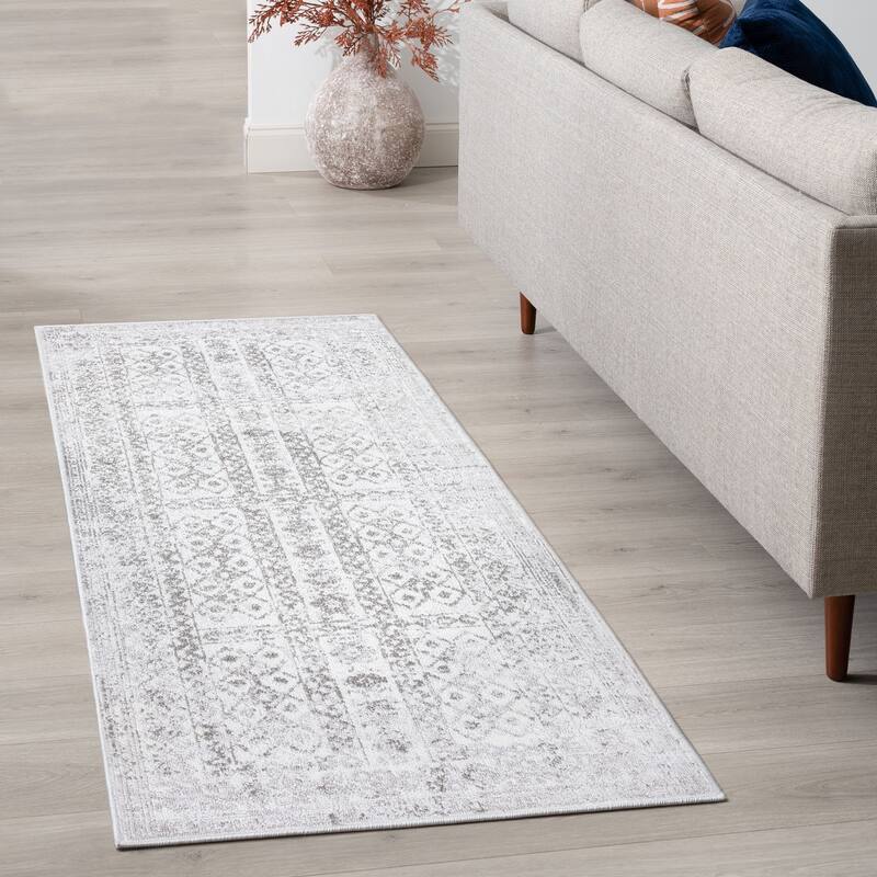 Linx Farmhouse Diamond Indoor Area Rug - 2'2'' x 7'3'' - Gray