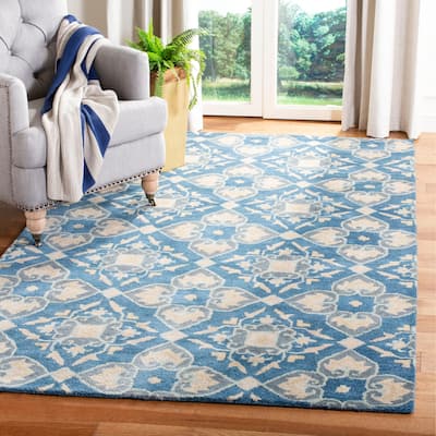 SAFAVIEH Handmade Wyndham Kimberlie Modern Wool Rug