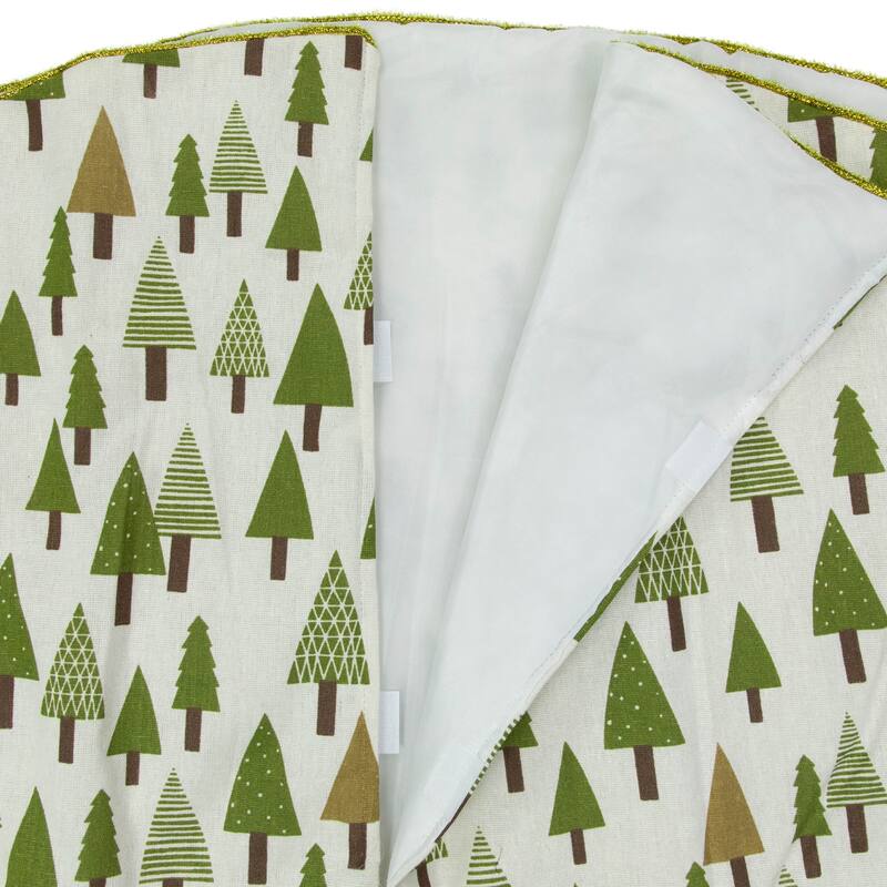 48" Cream White and Green Forest Christmas Tree Skirt