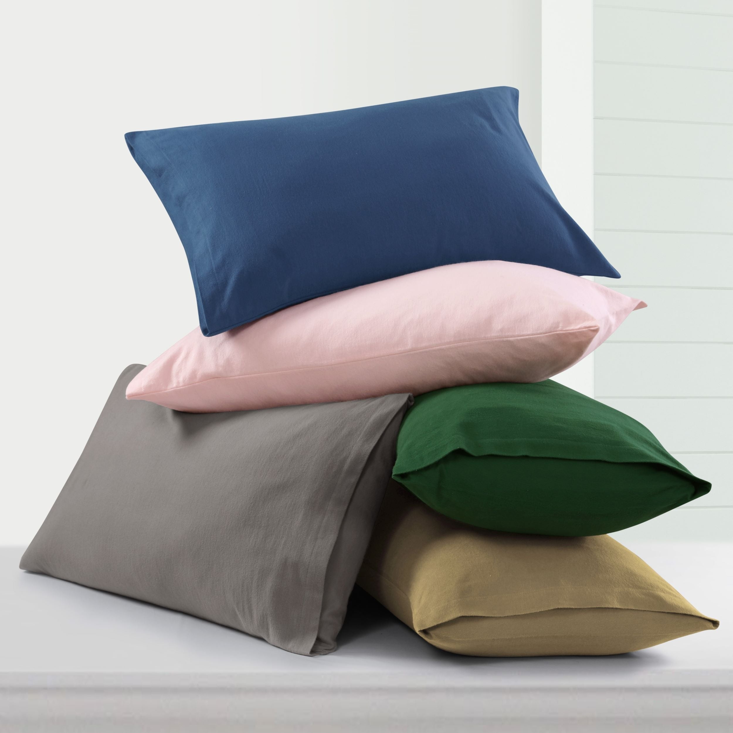 Black flannel pillowcases top