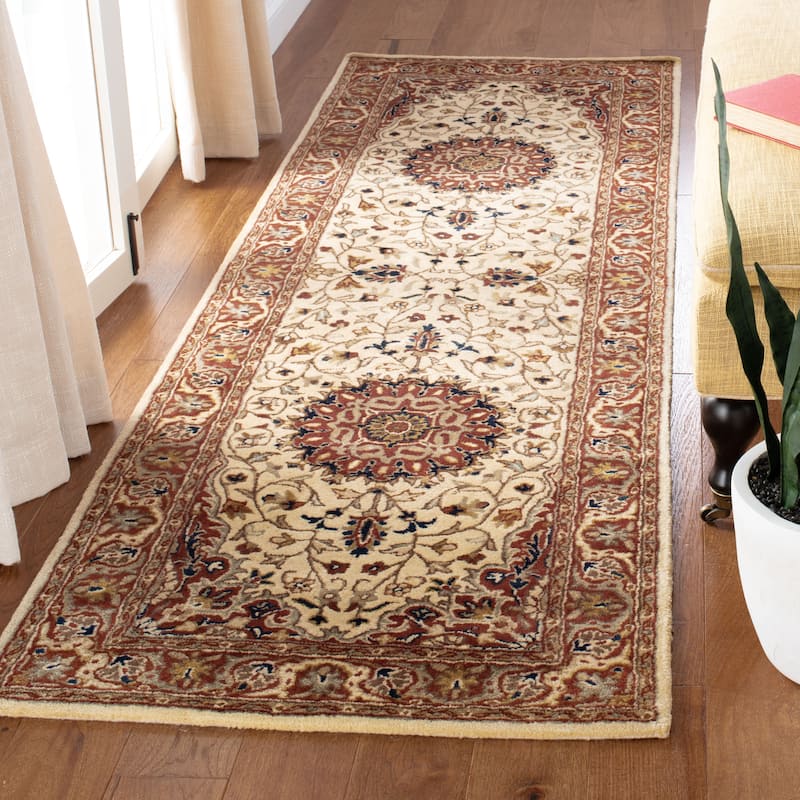 SAFAVIEH Handmade Persian Legend Minola Traditional Oriental Wool Rug