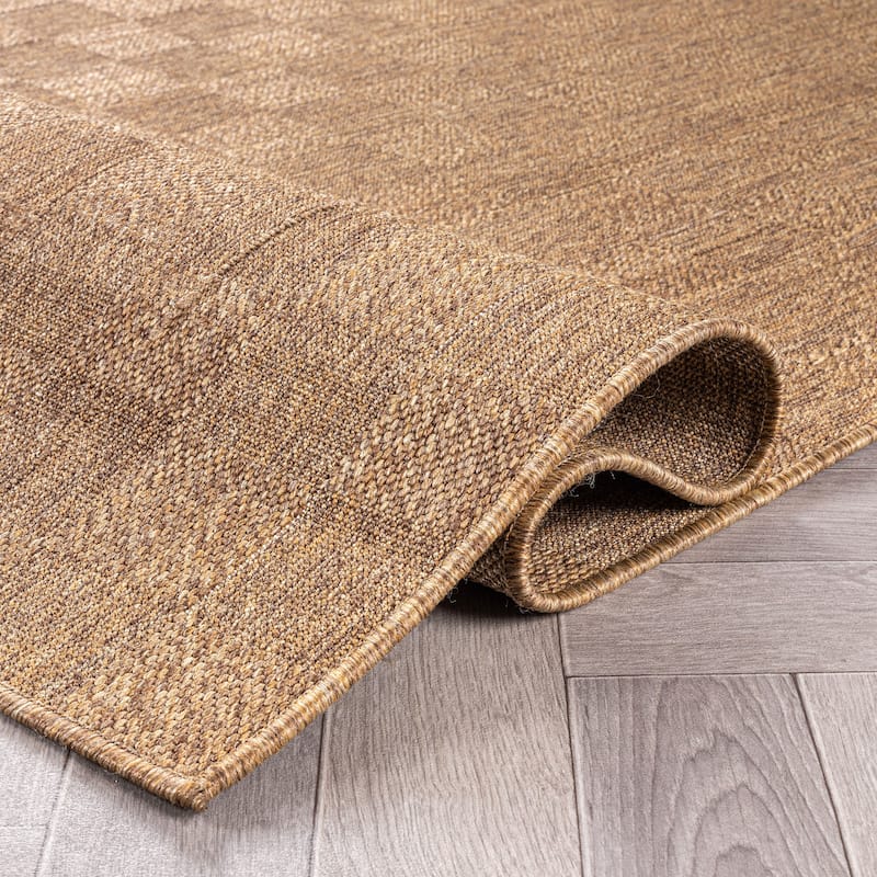 World Rug Gallery Checkered Indoor/Outdoor Flat Woven Area Rug