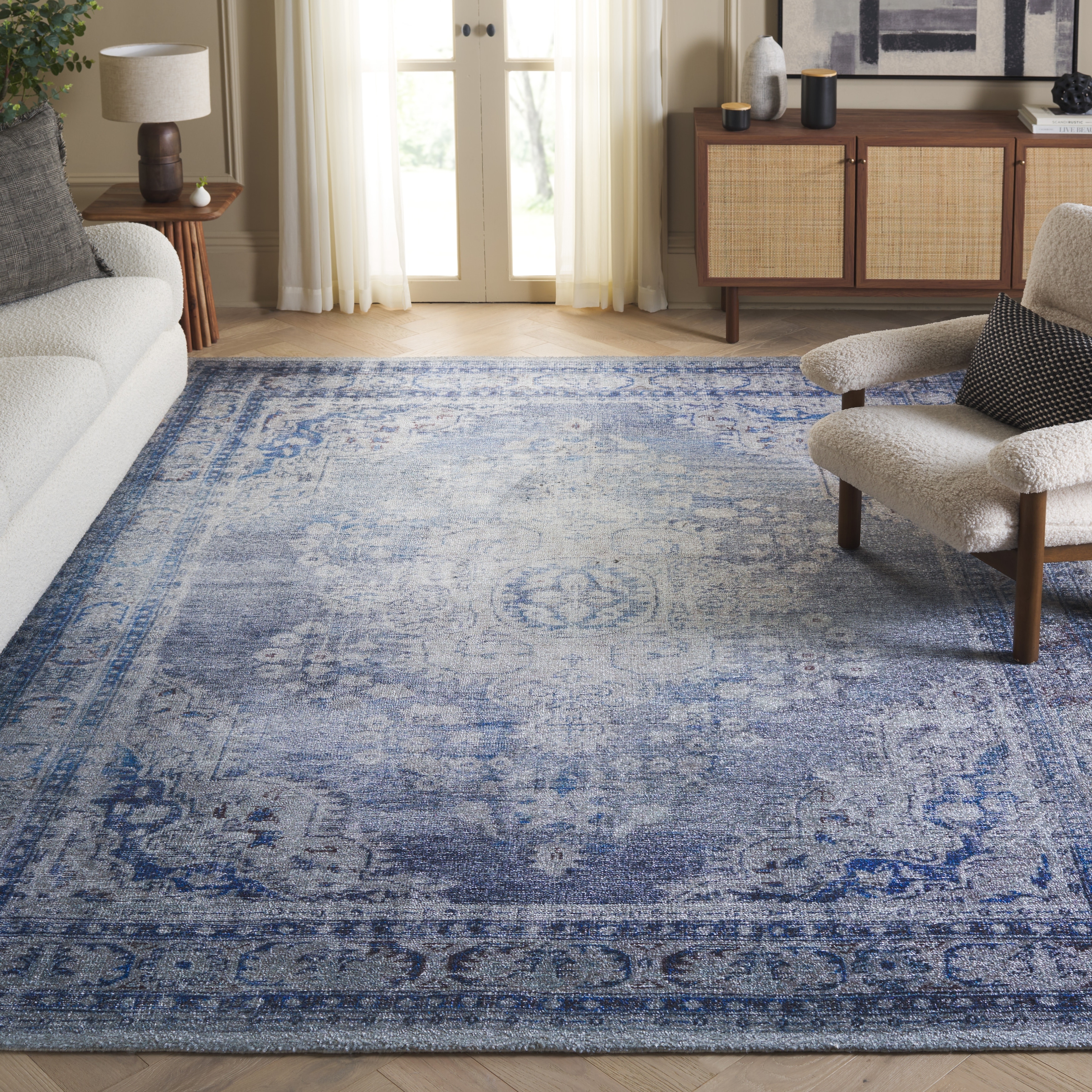 SAFAVIEH Handmade Classic Negoslava Vintage Rug