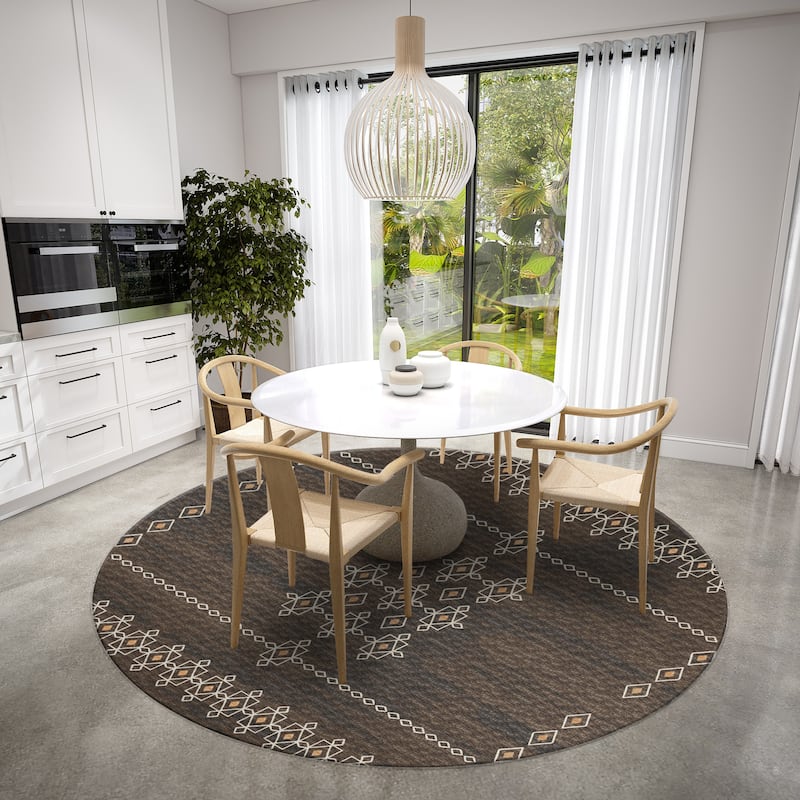 Indoor/ Outdoor Addison Yuma Southwest Motif Washable Area Rug - 8' x 8' - Brown