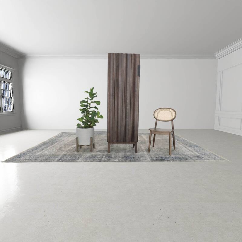 Mulber 19" Round Standing Pot, Natural Stone