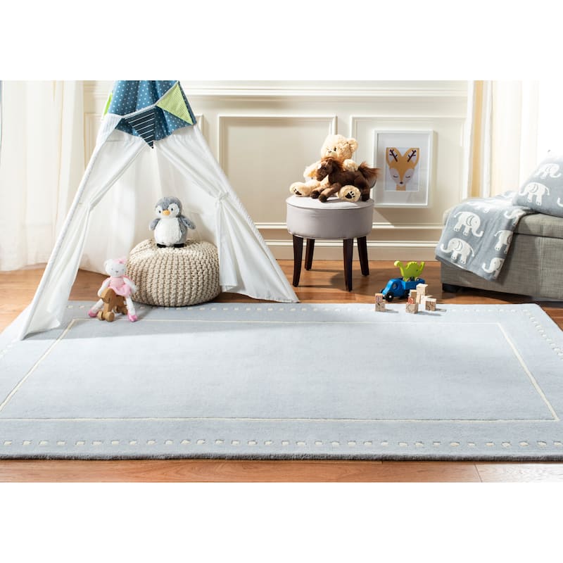 SAFAVIEH Handmade Bella Alverta Dotted Border Wool Rug - 10' x 14' - Light Blue/Ivory