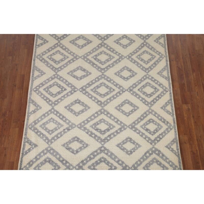Hand Knotted Oriental 100% Wool Carpet Modern Geometric Beige & Ivories Moroccan Area Rug - 7' 8'' X 5' 3''