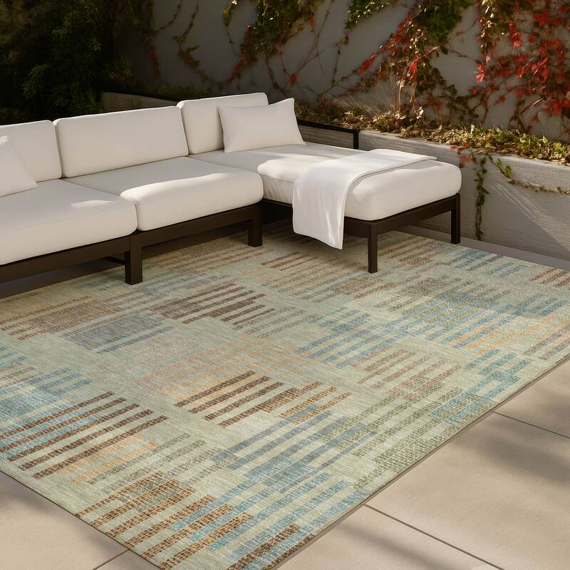 Machine Washable Indoor/ Outdoor Modern Pines Chantille Rug