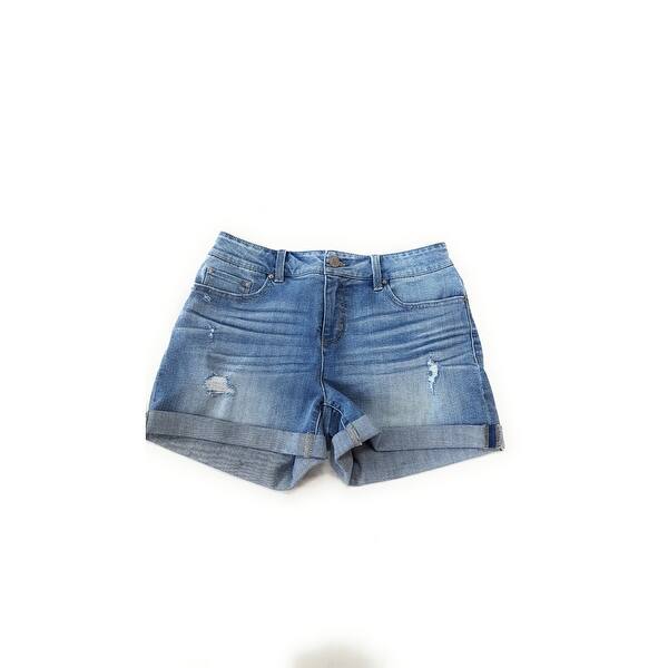Shop Time And Tru Women S Mid Rise Short Light Wash 10 On Sale
