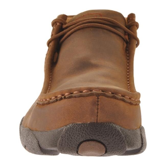 driving in steel toe boots