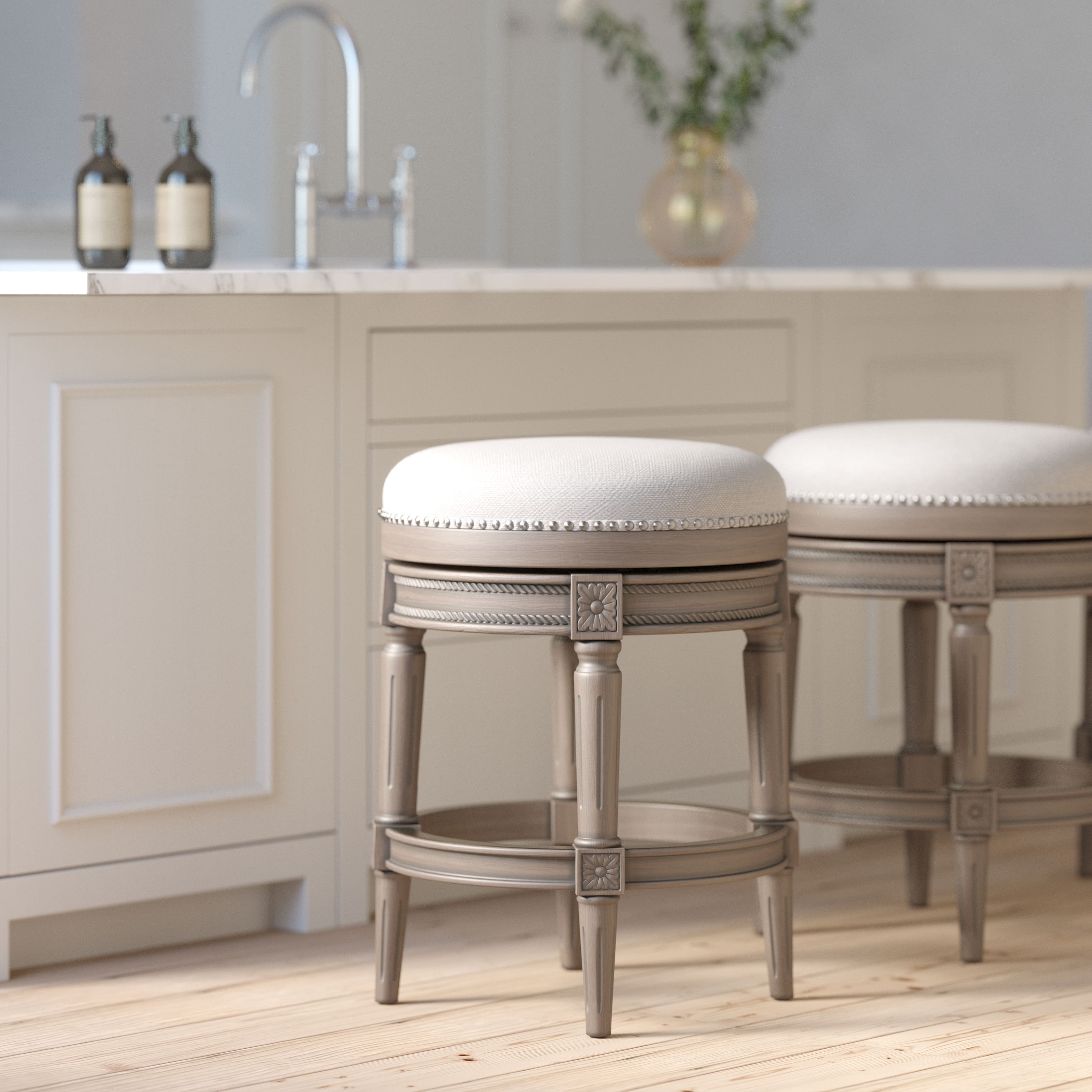 Option Weathered Gray/Gray Seat
