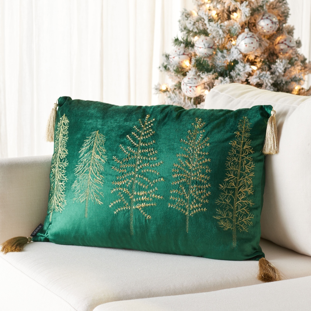 Green christmas outlet throw pillows