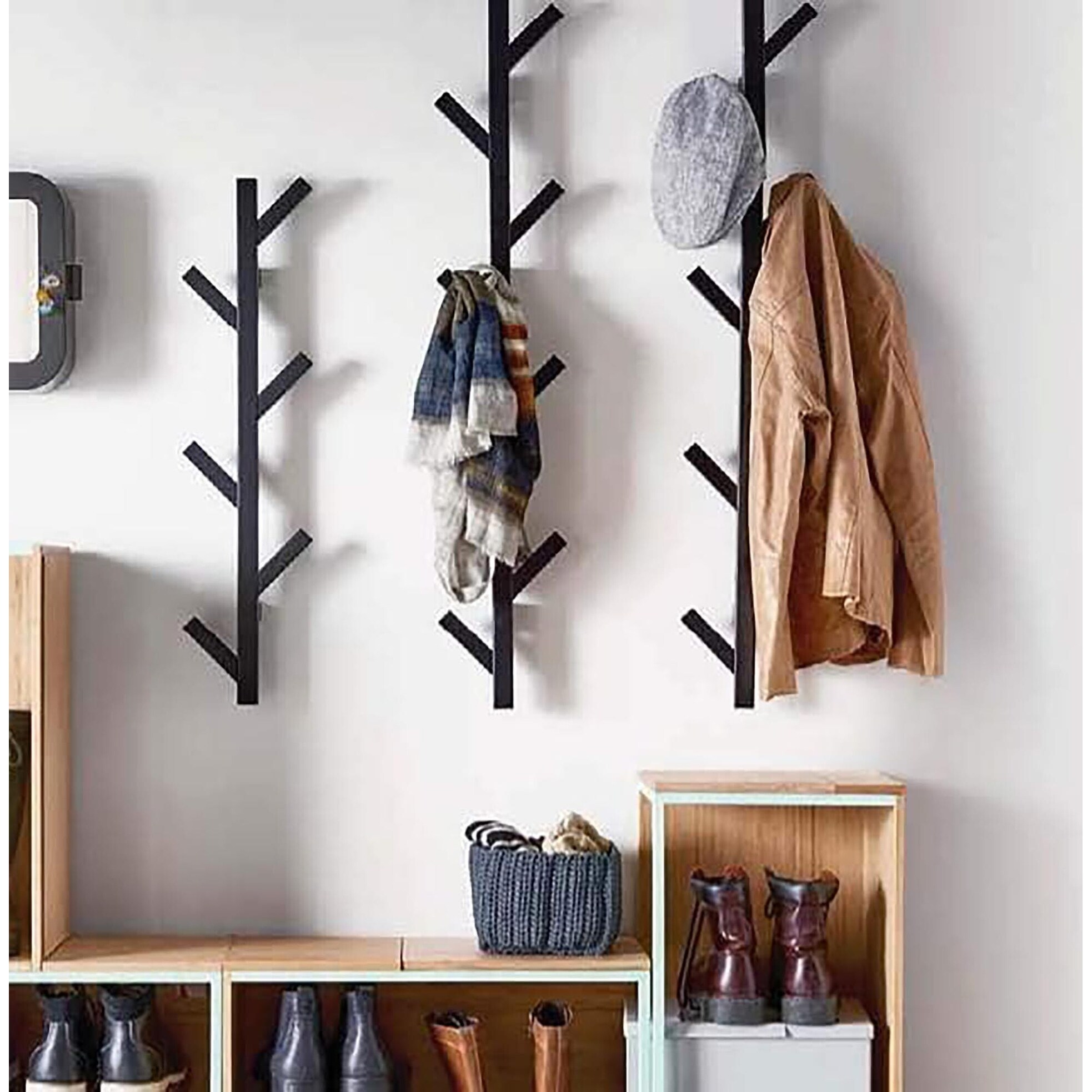 Coat Rack & Hat Rack - Modern Design - Wall Mounted - Bed