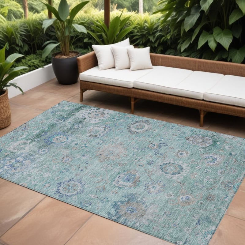 HomeRoots Floral Traditional Rectangle Outdoor Rug - 9' X 12'
