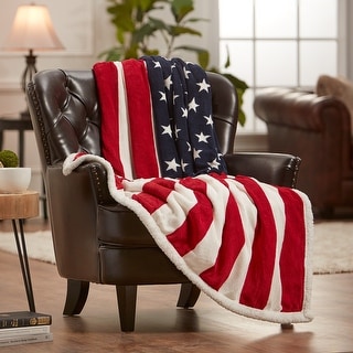 Chanasya Patriotic US Flag Throw Blanket With Reversible Sherpa