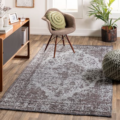 Livabliss Aisha Vintage Medallion Area Rug