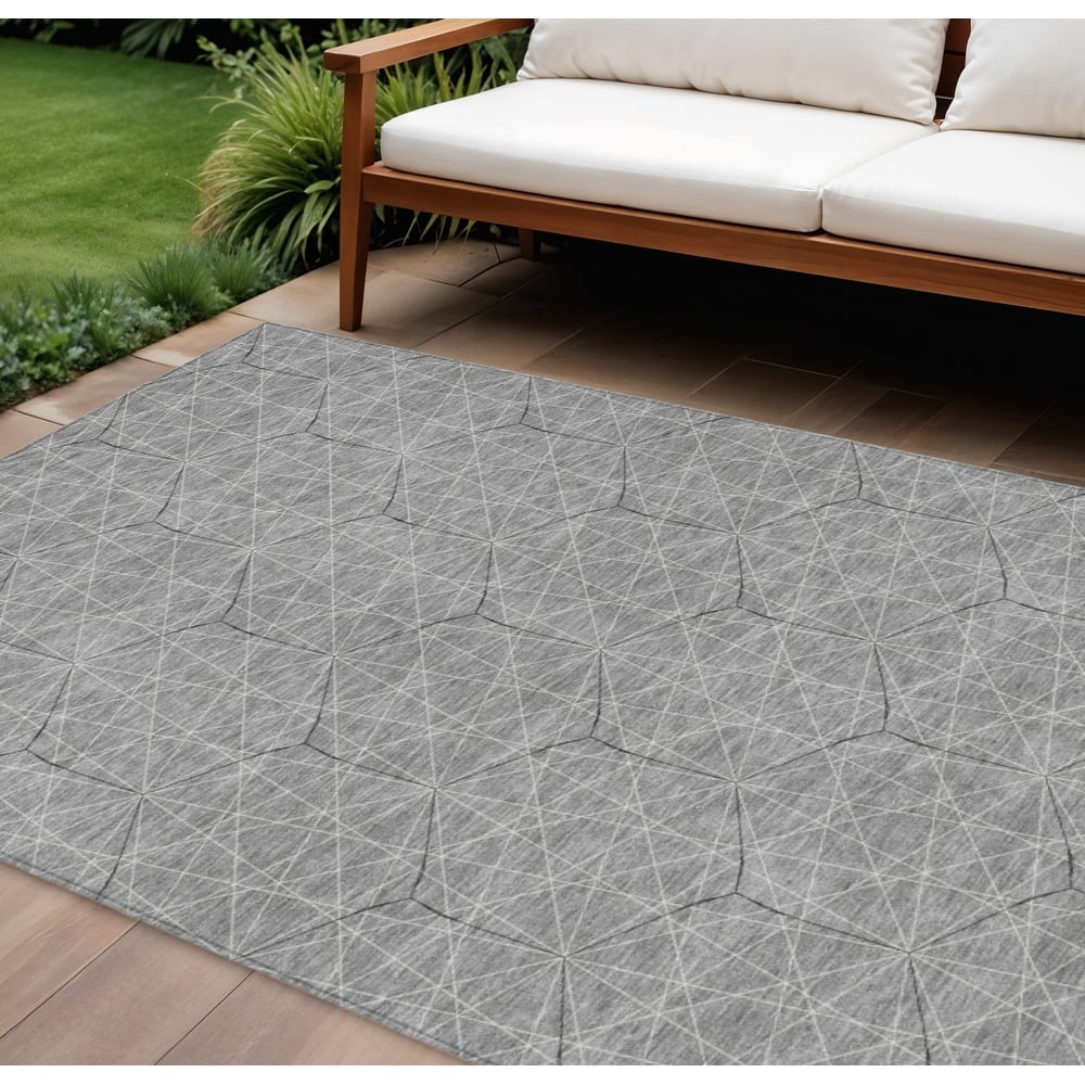 HomeRoots Geometric Transitional Rectangle Outdoor Rug