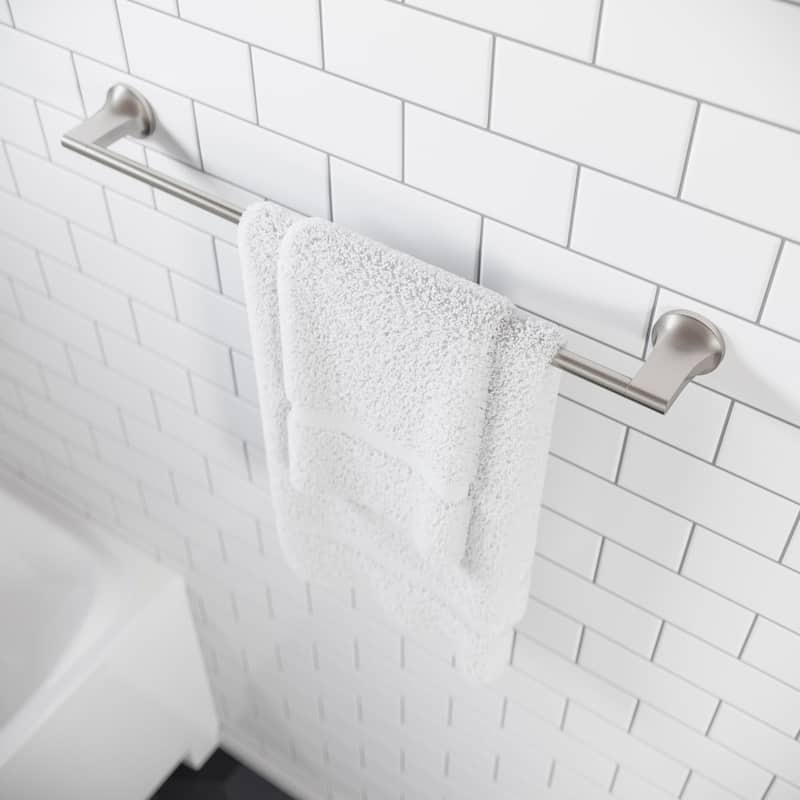 Pfister BTB-PFM2 Pfirst Modern 24" Towel Bar