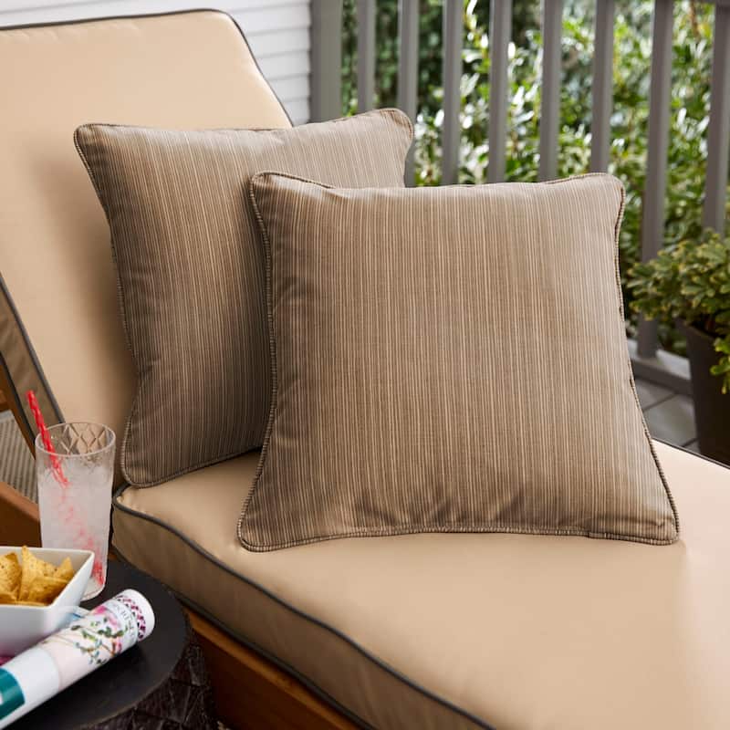 Clara 18-inch Indoor/ Outdoor Sunbrella Throw Pillows (Set of 2)