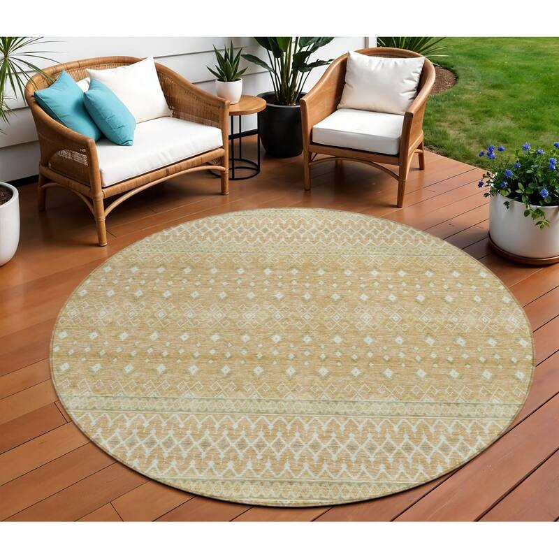 HomeRoots Tribal Transitional Rectangle Outdoor Rug - 8' Round