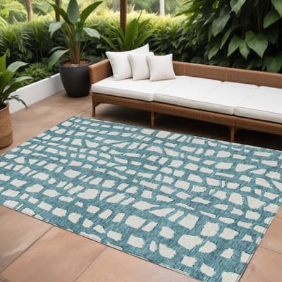 HomeRoots Abstract Transitional Rectangle Outdoor Rug