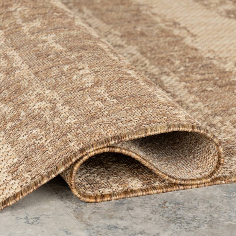 Nuloom Nellea Modern Indoor/Outdoor Area Rug