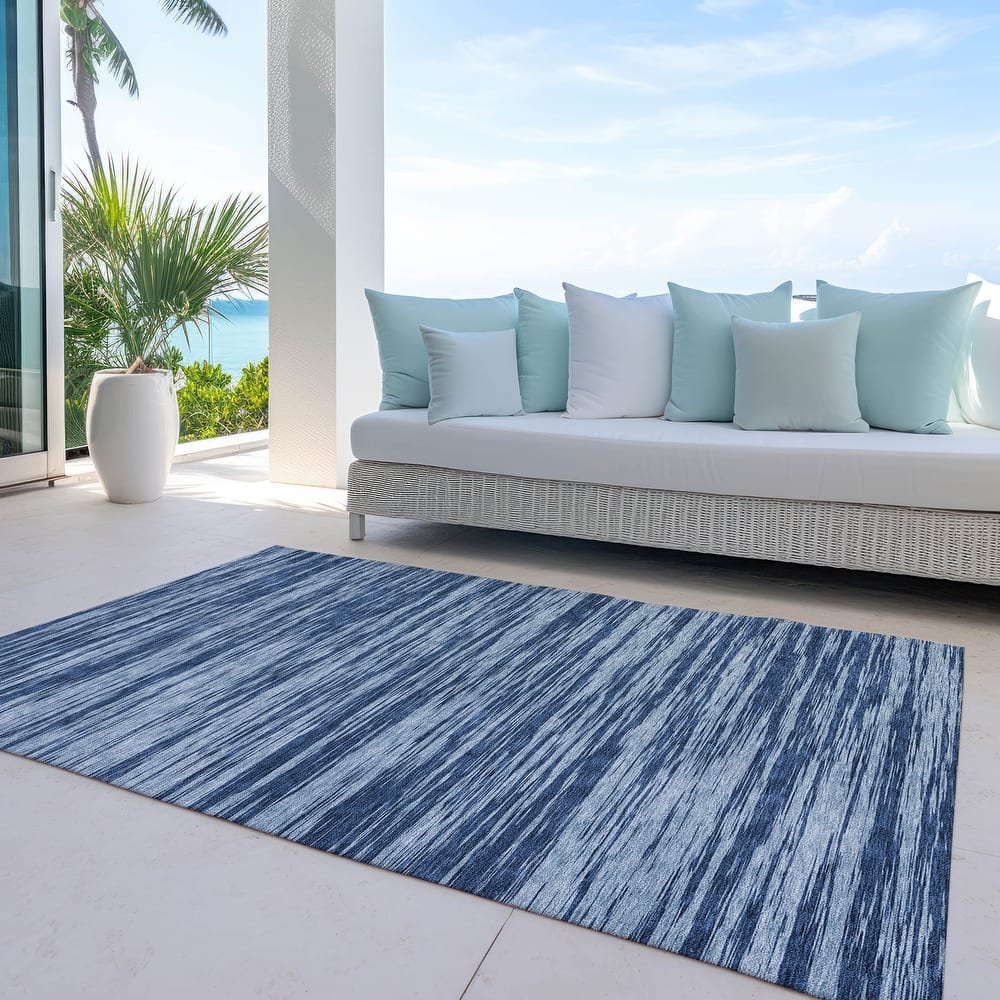 Machine Washable Indoor/ Outdoor Casual Ombre Chantille Rug