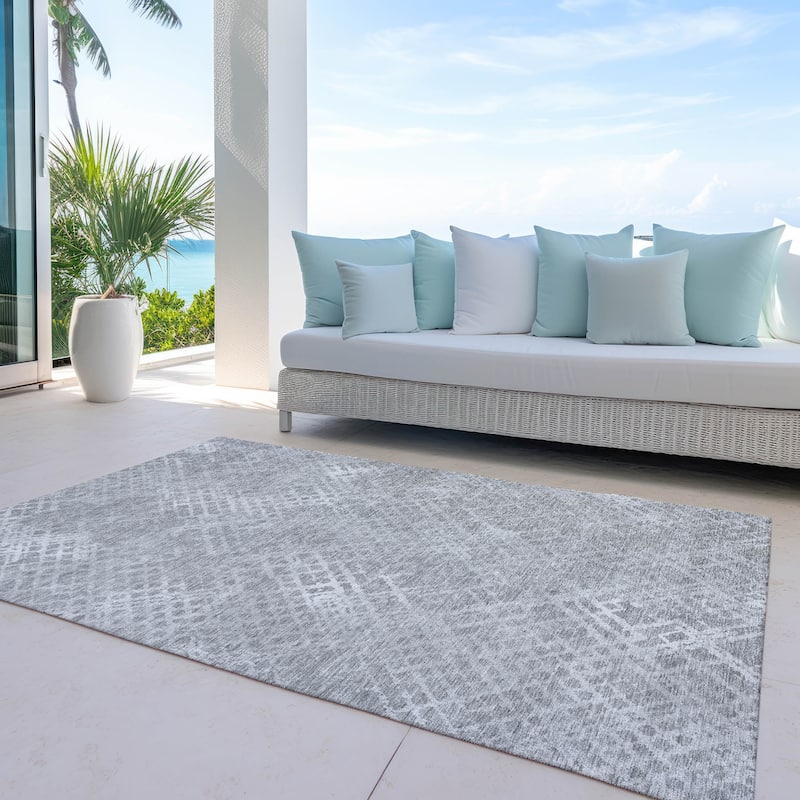 Machine Washable Indoor/ Outdoor Chantille Vintage Trellis Rug - Gray - 5' x 7'6"