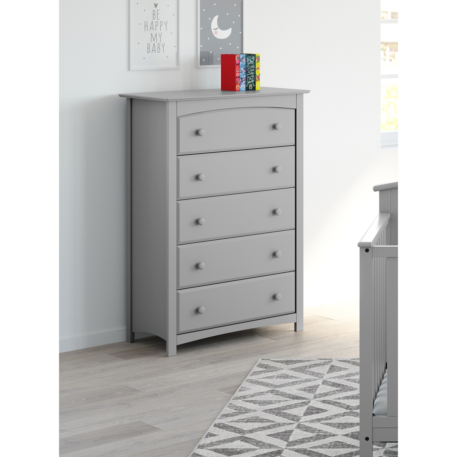Storkcraft kenton 5 2025 drawer universal dresser