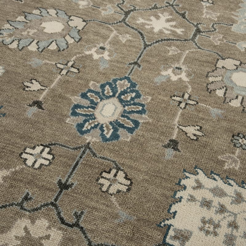 Alora Decor Mila Brown Floral Oriental Hand-tufted Wool Blend Rug