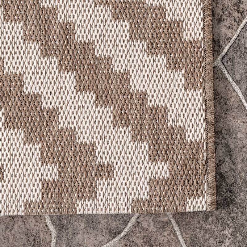 Nuloom Indoor/Outdoor Geometric Diamond Area Rug