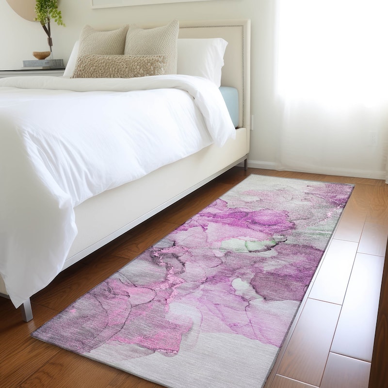 Machine Washable Indoor/ Outdoor Abstract Chantille Rug - Pink - 2'3" x 7'6"