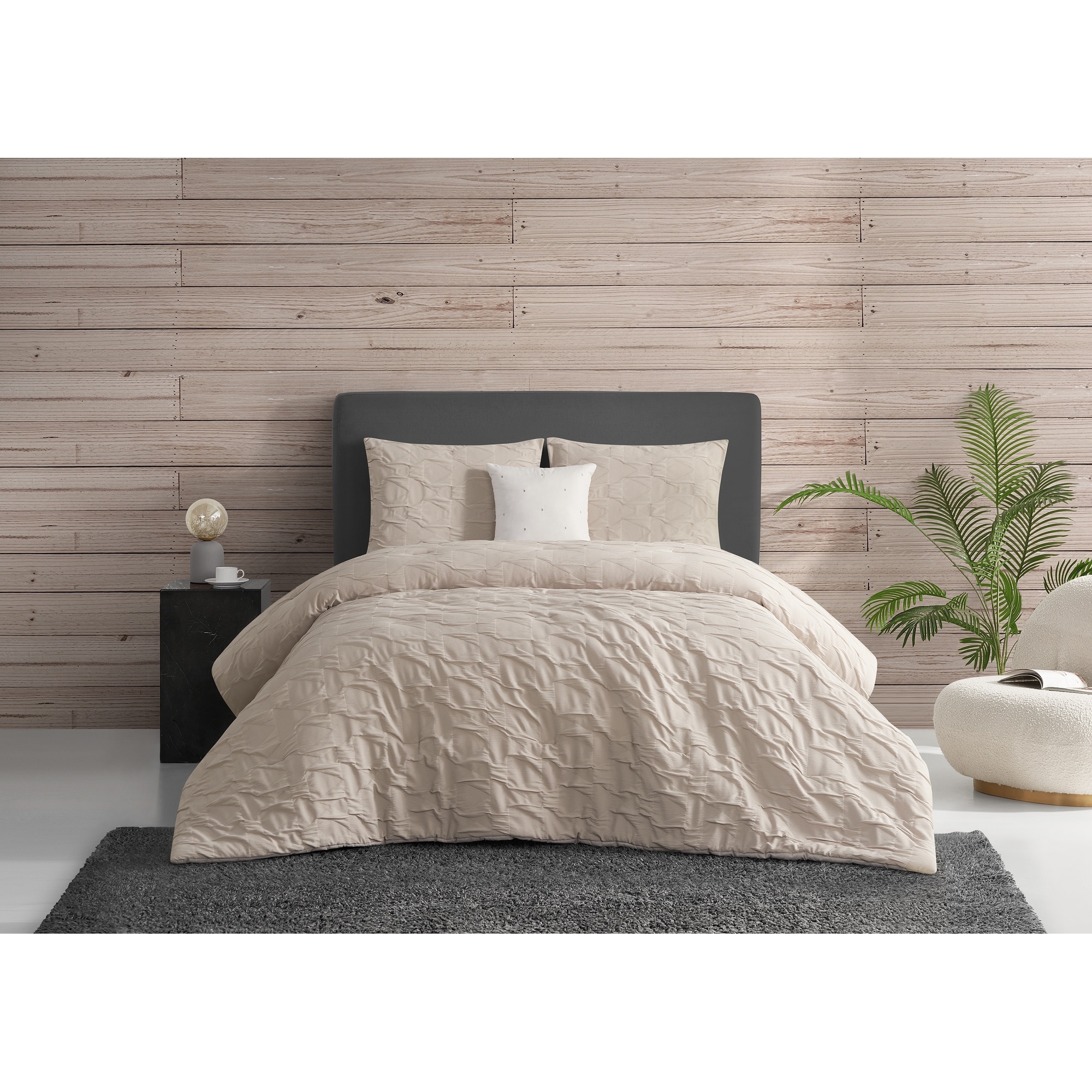 Lorea 4 Piece Comforter Set