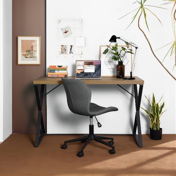 Gaming chair new arrivals with laptop table