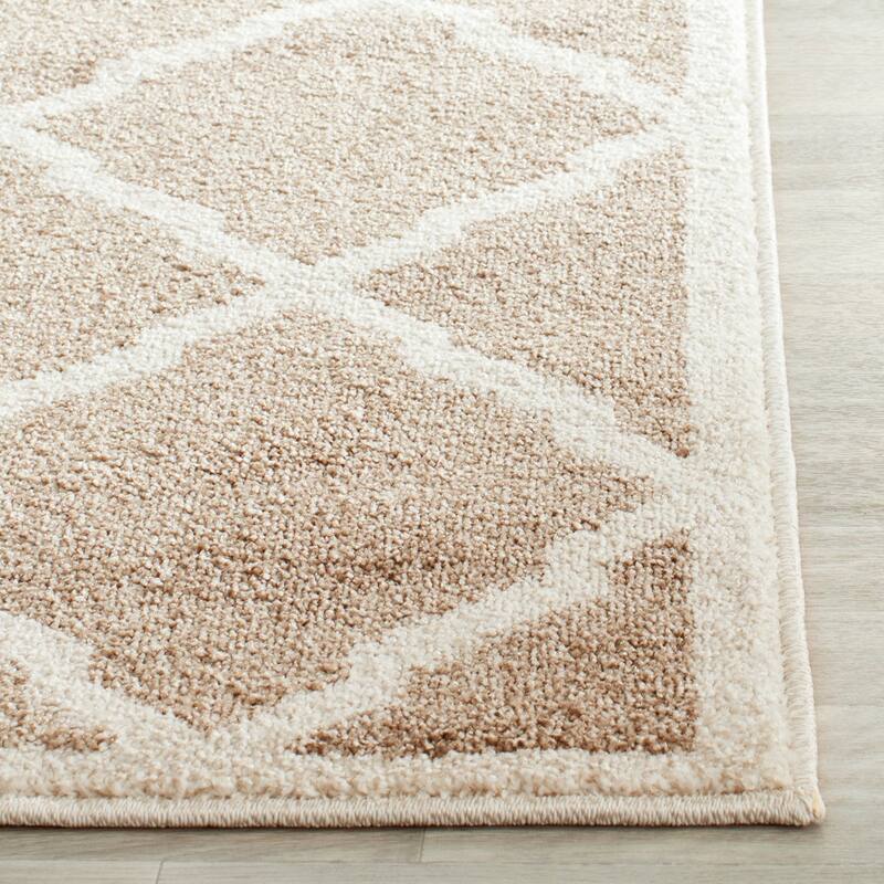 SAFAVIEH Amherst Teresinha Modern Rug