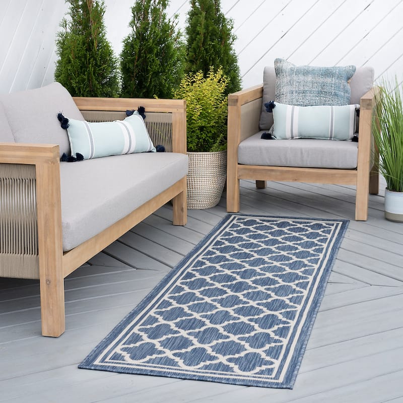 Exo Coastal Geometric Indoor/Outdoor Area Rug - 2'7'' x 9'10'' - Blue