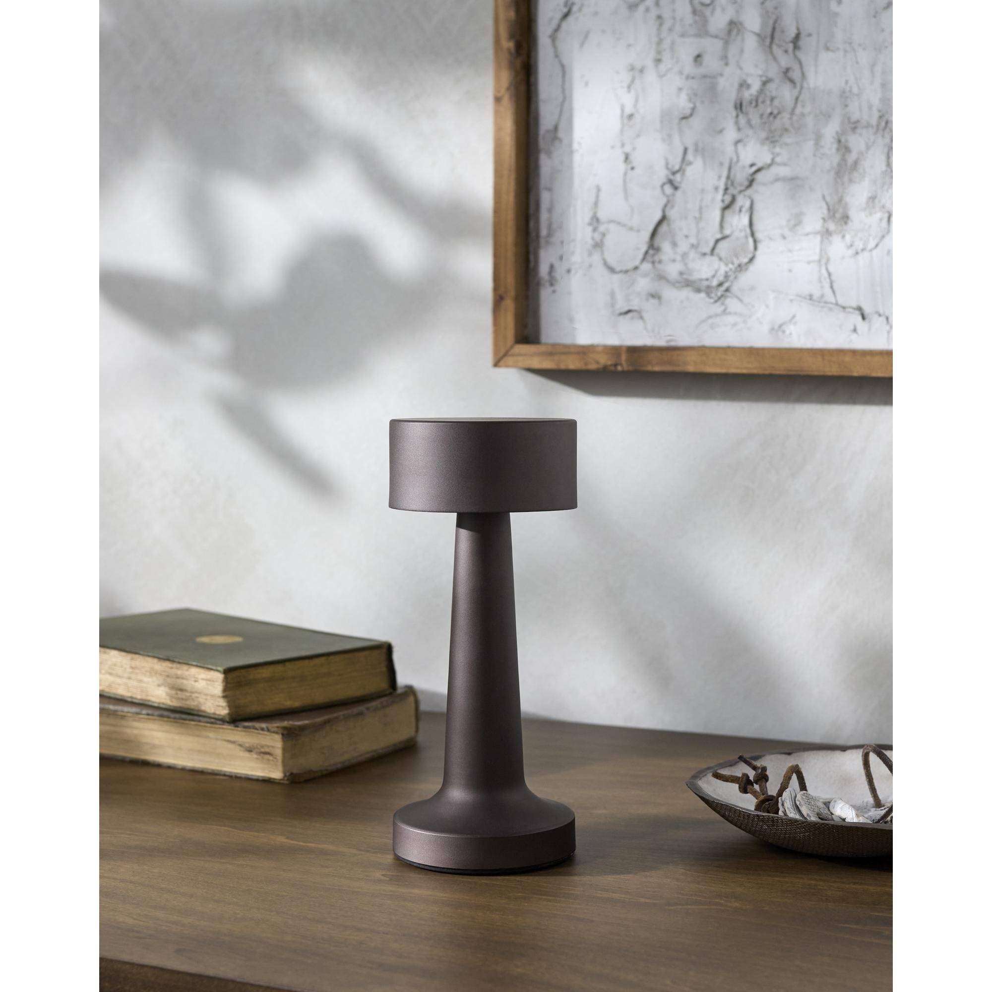 Livabliss Furnas Traditional Accent Table Lamp