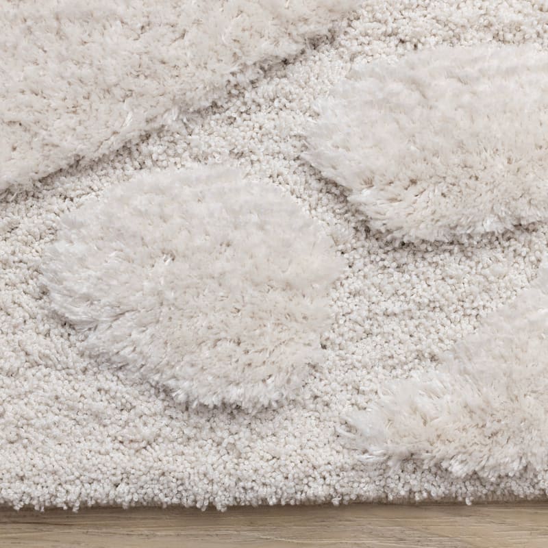 Luxurious White Stepping Stones High-Low Textured Rug