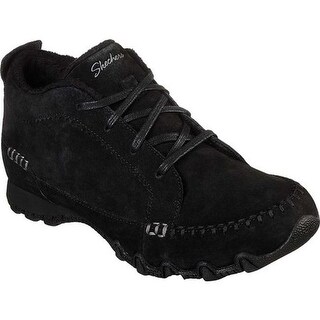 skechers relaxed fit bikers lineage chukka boot