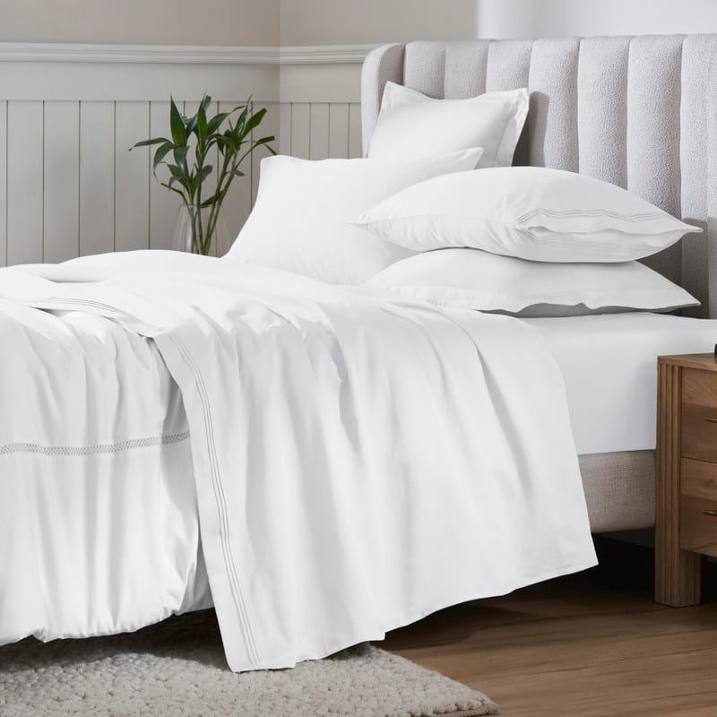 Superior Egyptian Cotton 650 Thread Count Deep Pocket Solid Sheet Set