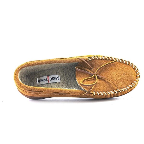 minnetonka trevor slipper