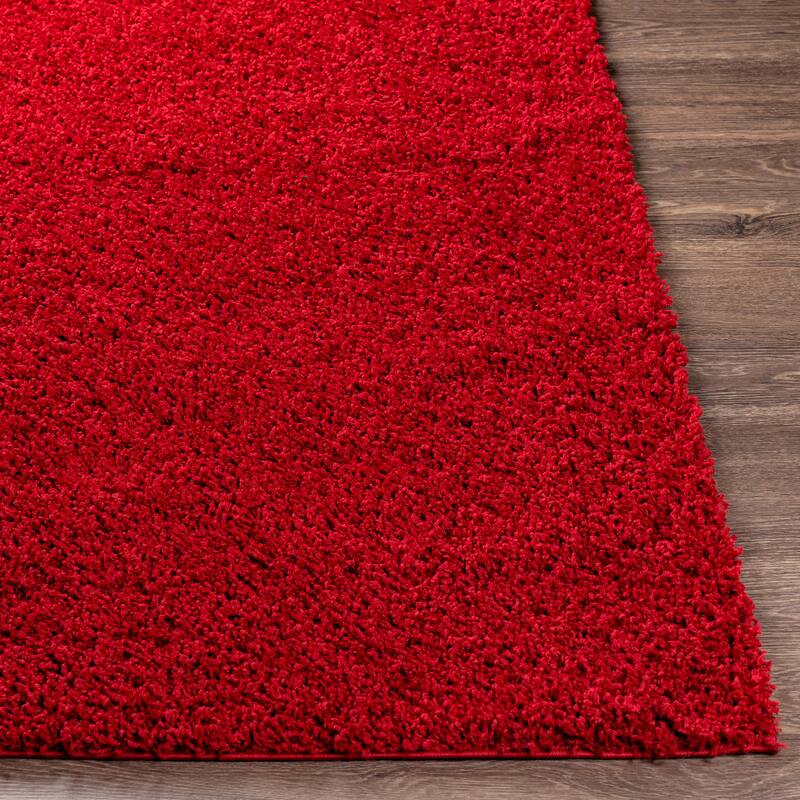 Artistic Weavers Dawsen Solid Plush Area Rug