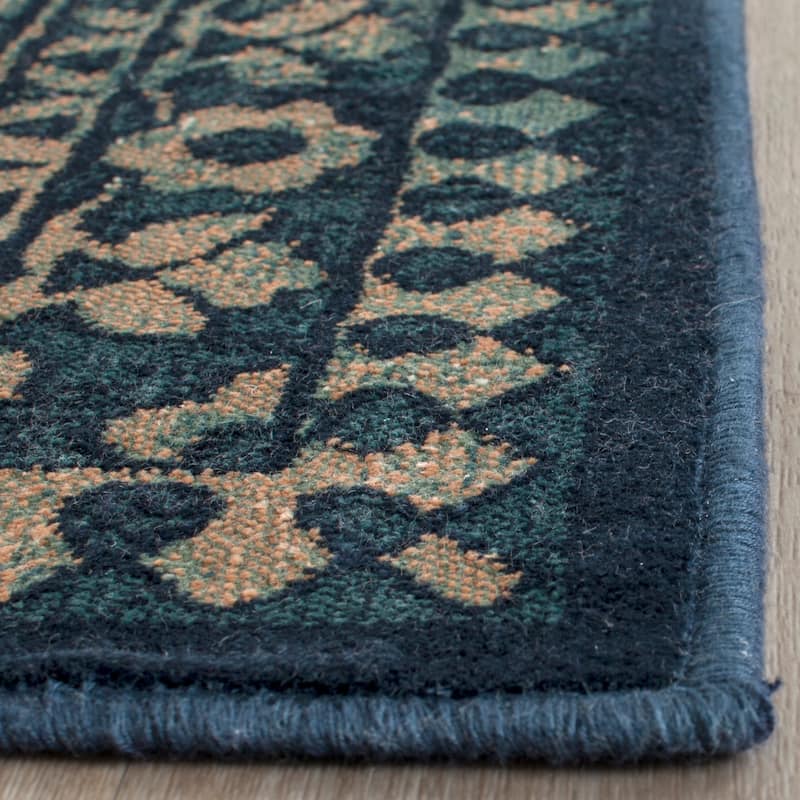 SAFAVIEH Vintage Distressed Boho Valvi Oriental Rug